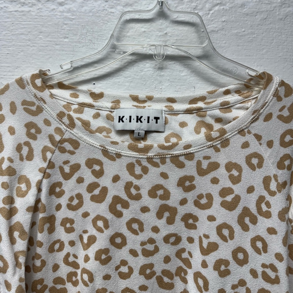 KIKIT Leopard Print Pajama Set - Picture 7 of 7